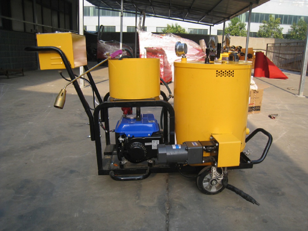 Hot Sale Asphalt Road Sealing Filling Machine