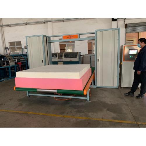 Automatically Latex foam Saw