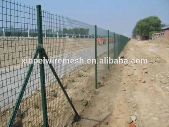 10 years guarantee good quality galvanized wave wire euro fence factory price ISO9001 (low price from factory)