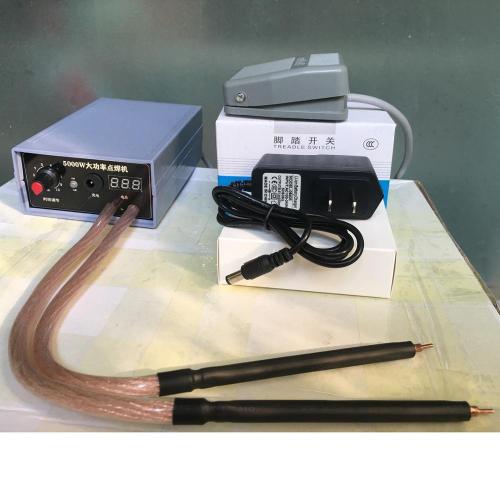 2020 New high power spot welding machine household small hand-held 18650 battery spot welding convenient type