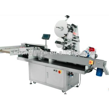 High speed horizontal labeling machine