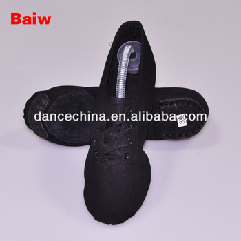 08B5J101 Canvas Jazz Shoe