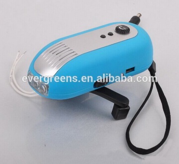 Hand crank flashlight 1500mAh battery inbuilt with radio