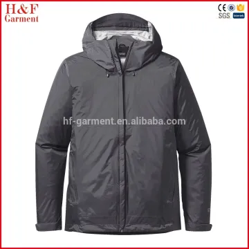 Unisex Packable Quick dry OEM service high quality rain coat foldable outdoor rain jacket
