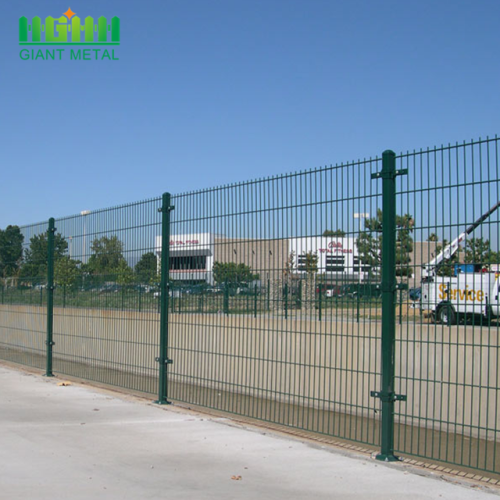 triangle bending fence panel