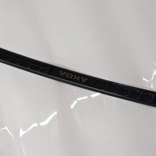 Stainless Steel Door Step Body Sticker Car Accessories for Noah Voxy 80