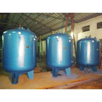 Water Storage Tank with Heat Exchanger