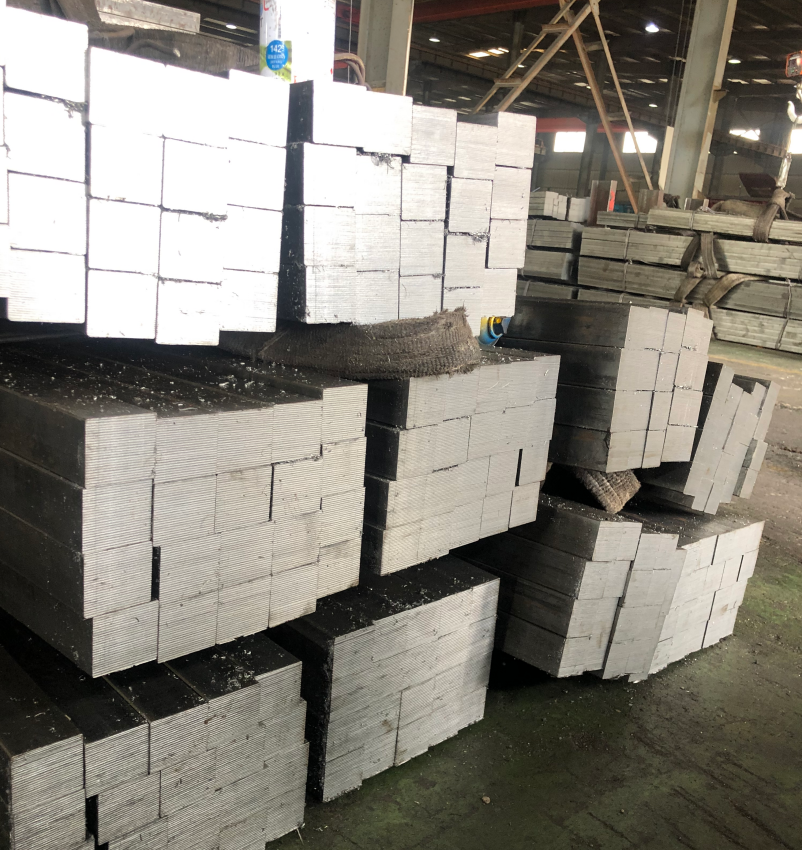 Square steel for papermaking machinery
