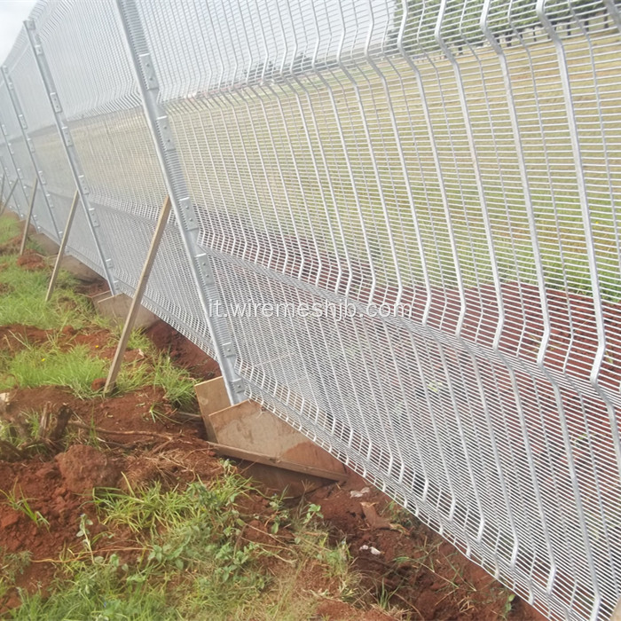 Recinto di recinzione zincato a caldo con recinzione a rete saldata a rete