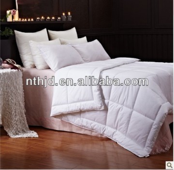 good quality hotel microfiber white quilt
