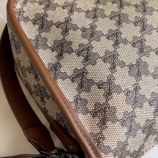 2025トレンディな人気ピーポッドクロスボディバッグ 2025 Trendy Popularity Pea Pod Crossbody Bag