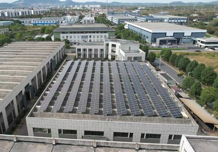 Kafurter solar panels