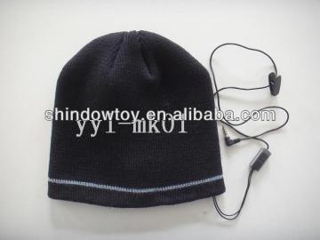 simple black fashion strip knitted beanie hat for man