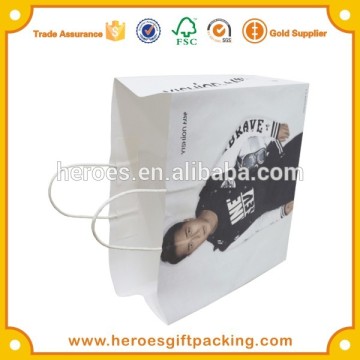 Trade Assurance Singer Printing Yishion 120gsm Kraft White Paper Bag With Paper Handle For Apparel Garment