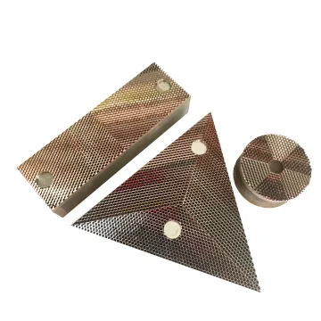 Custom Plastic Injection Hard Reflex Electroforming Road Stud Reflector Mould