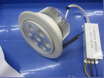 21w High Power 50 / 60hz 110mm Diameter 910lm Cw Lumen Led Ceiling Spotlights