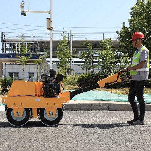 Manual hydraulic drive mini 550kg 20kn road roller compactor