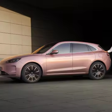 Aito M5: New Electric SUV with Comfortable New Energy Vehicle Technology