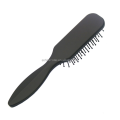 El cepillo clásico esculpe formas naturales para cabello húmedo o seco