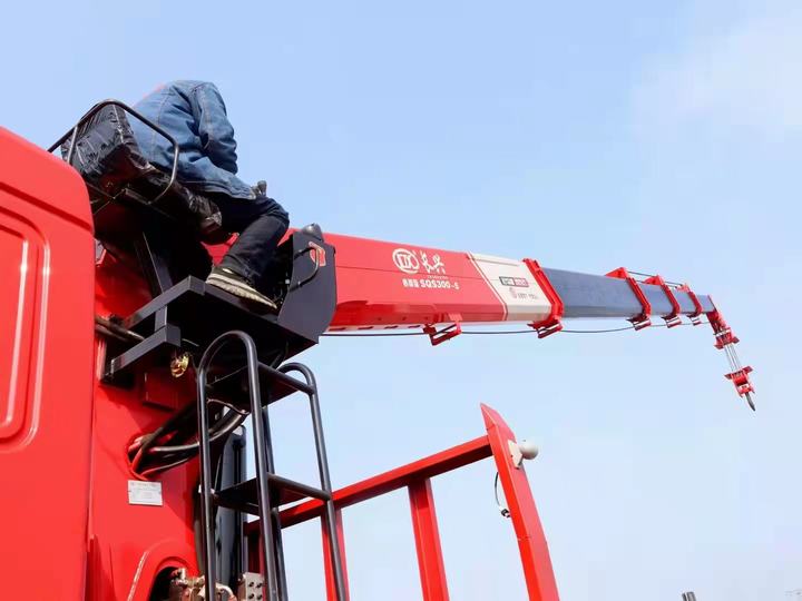 10 WHEELS TELESCOPIC STIND BOOM Loader Crane