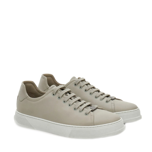 Elegant Leather Footwear for Everyday Wear