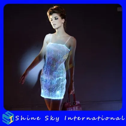 Fashionable Hot Sell Led Light Plus Size White Party Dresses