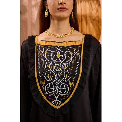 روفل دوزی طلای مشکی Abaya