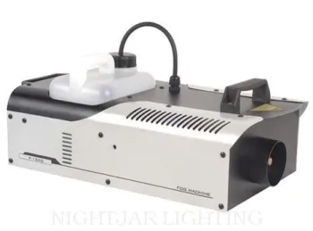 1500w Stage Fog Machine For Family Party, Dance Halls Disco With 15 M Spray Distance