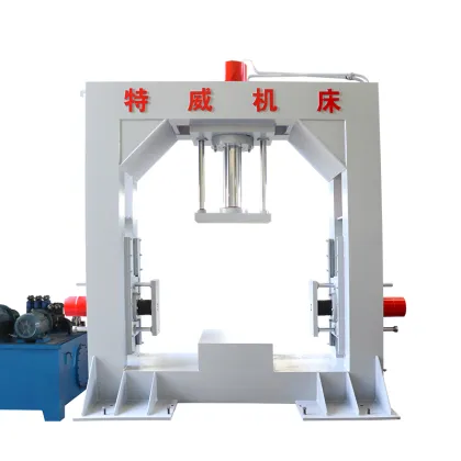Efficient Light Pole Manufacturing Machine