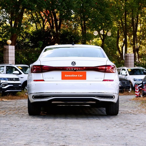 VW Passat gasoline 5-seater hatchback