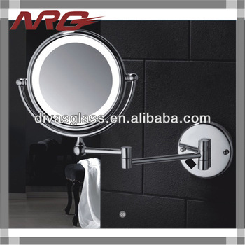 Magnifying Lighted Vanity Mirror