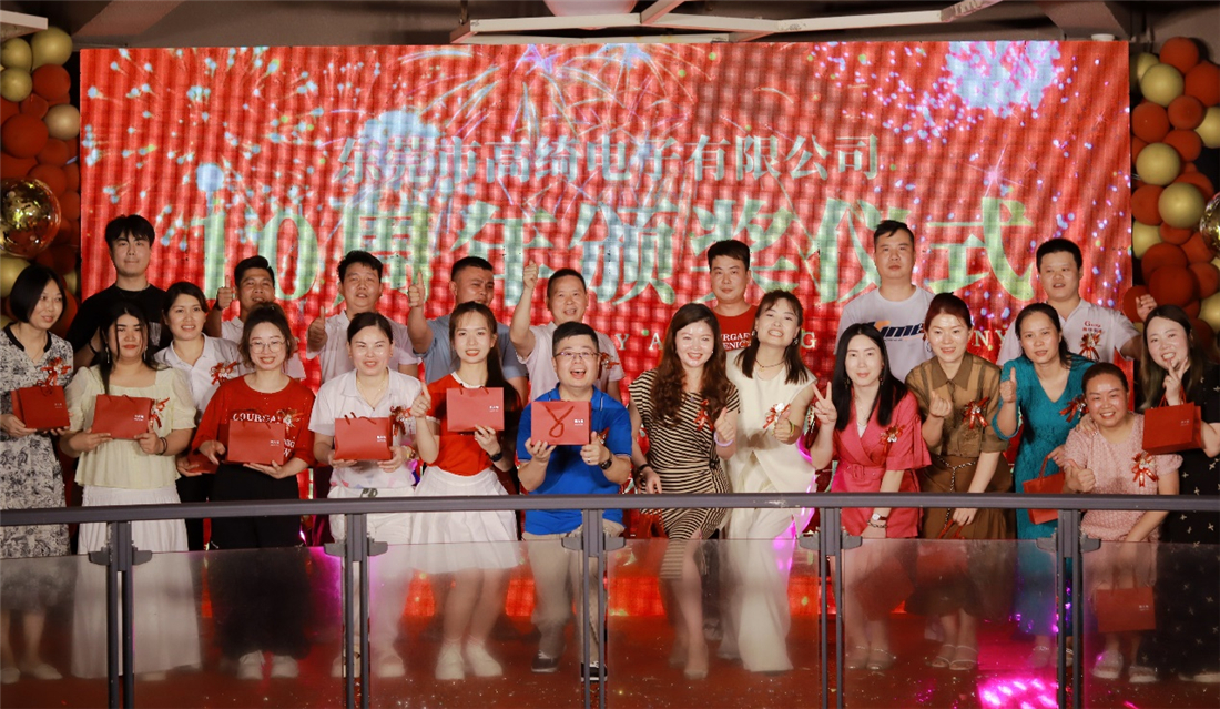 6386155733532116339204737