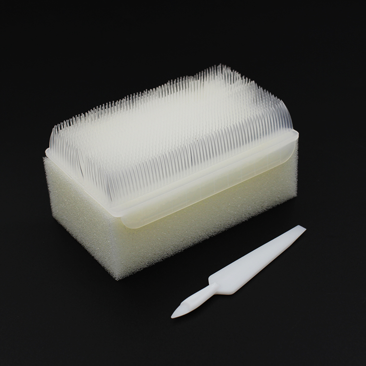 Surgical hand brush (2)