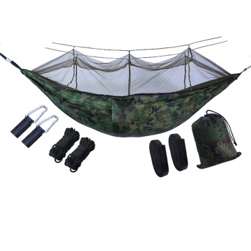 Tragbare 1-2 Person faltbare wasserdichte hängende Strandhängematte zum Camping
