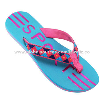 Ladies' Flat Beach Flip-flop, OEM Orders Welcomed, Available in Various Designs