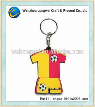 Hot-Selling high quality low price t-shirt customized logo pvc keychain