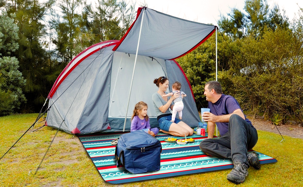 Picnic Blanket Red and blue stripes