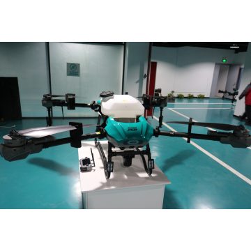 GPS Büyük Kapasiteli Tarımsal drone Mahsul Püskürtücü 6 Eksenli