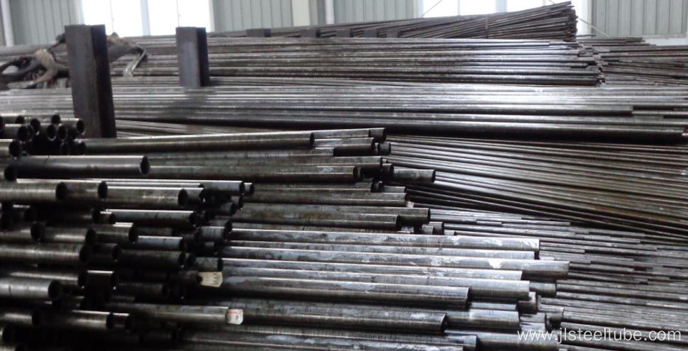 Astm 106 Gb20 Carbon Seamless Steel Pipe