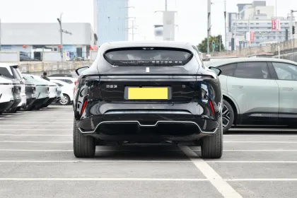 2024 Changan AVATR 11 Black Electric SUV