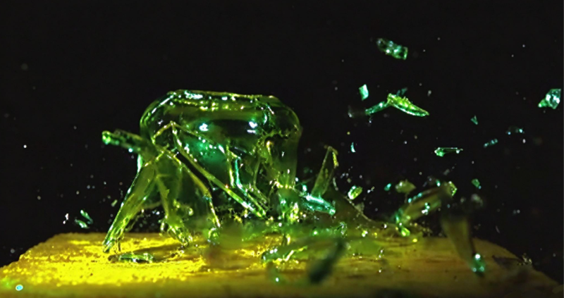 Capturing the Moment of Fracture: HEVOX High-Speed ​​Camera Freezes Material Impact Dynamics