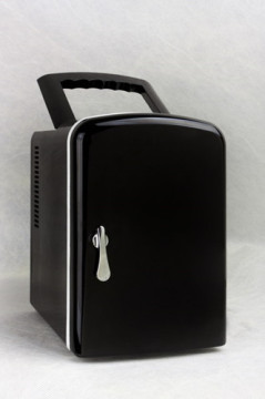 Mini refrigerador portátil promocional com logotipo personalizado