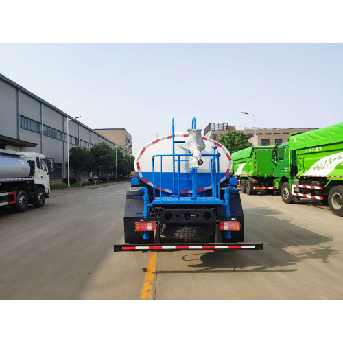 Sinotruk 4x2 8cbm 8000Liters Distributor Truck