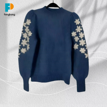 Kabarık Kollu Trendy İşlemeli Koyu Mavi Kazak