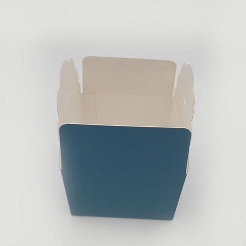 Folding Scalloped Edge Gift Box with Ribbon