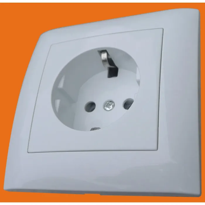 F9000 مقبس حائط محمي مؤرض بتركيبة واحدة