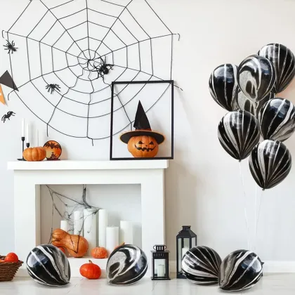 Black and white agate latex balloons