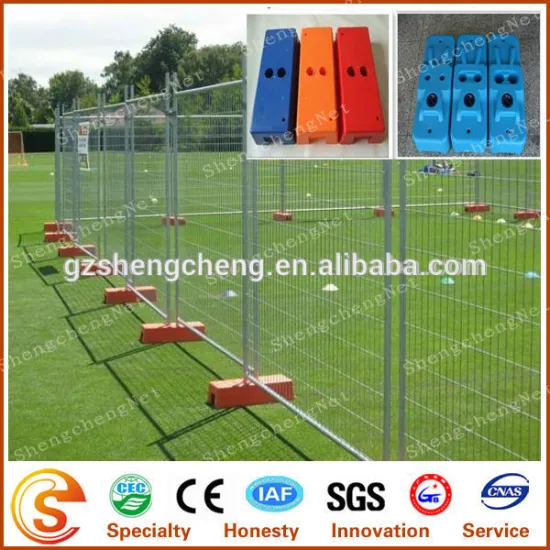 Recycling temporary fence panel with base plate