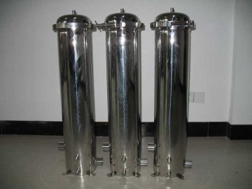 cartridge filter housing for water treatment system