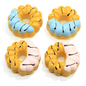 100pcs 22mm Donut Artificial Galletas 3D Productos horneados Cabochons Accesorios de comida de bricolaje
